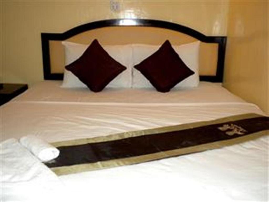 Golden Boat Guesthouse Phnom Penh Exterior foto